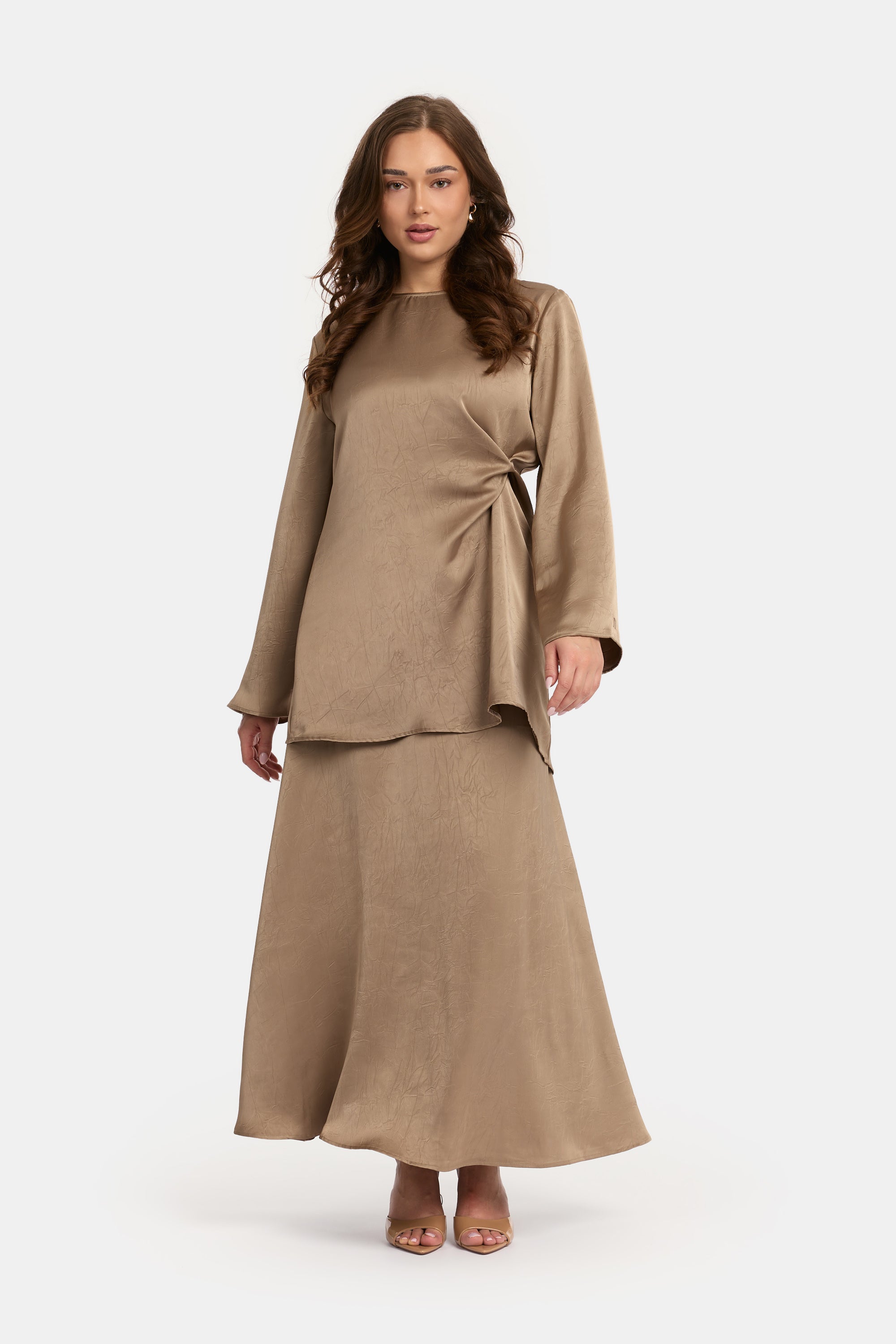 Textured Satin Knot Set - Taupe